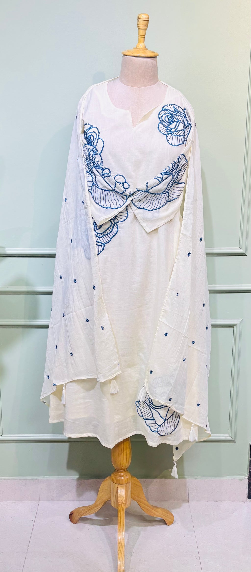 Rose Sketch Mul Cotton Suit Set