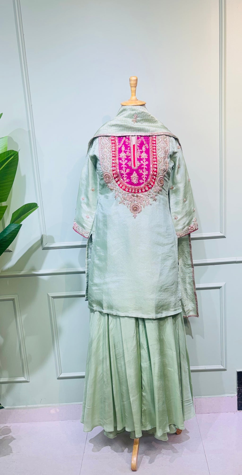 Pista Pink Zari Elegance