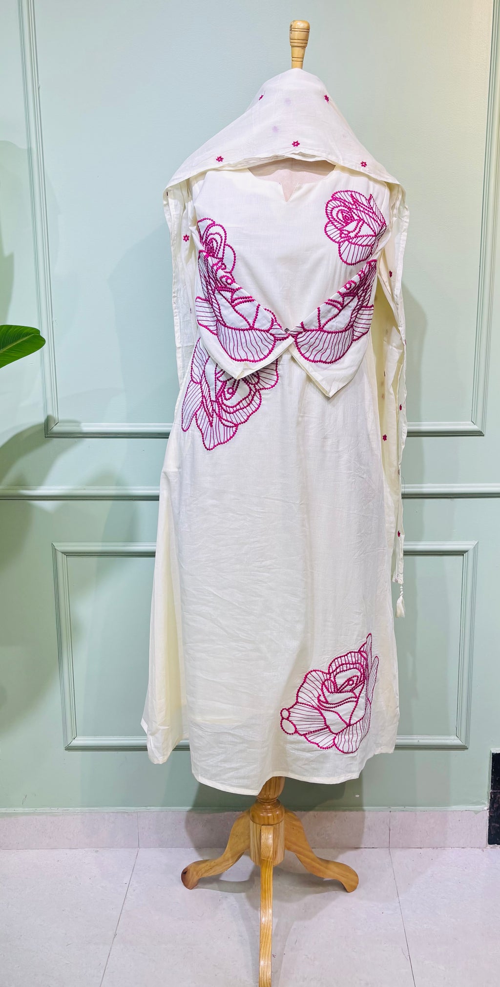 Rose Sketch Mul Cotton Suit Set