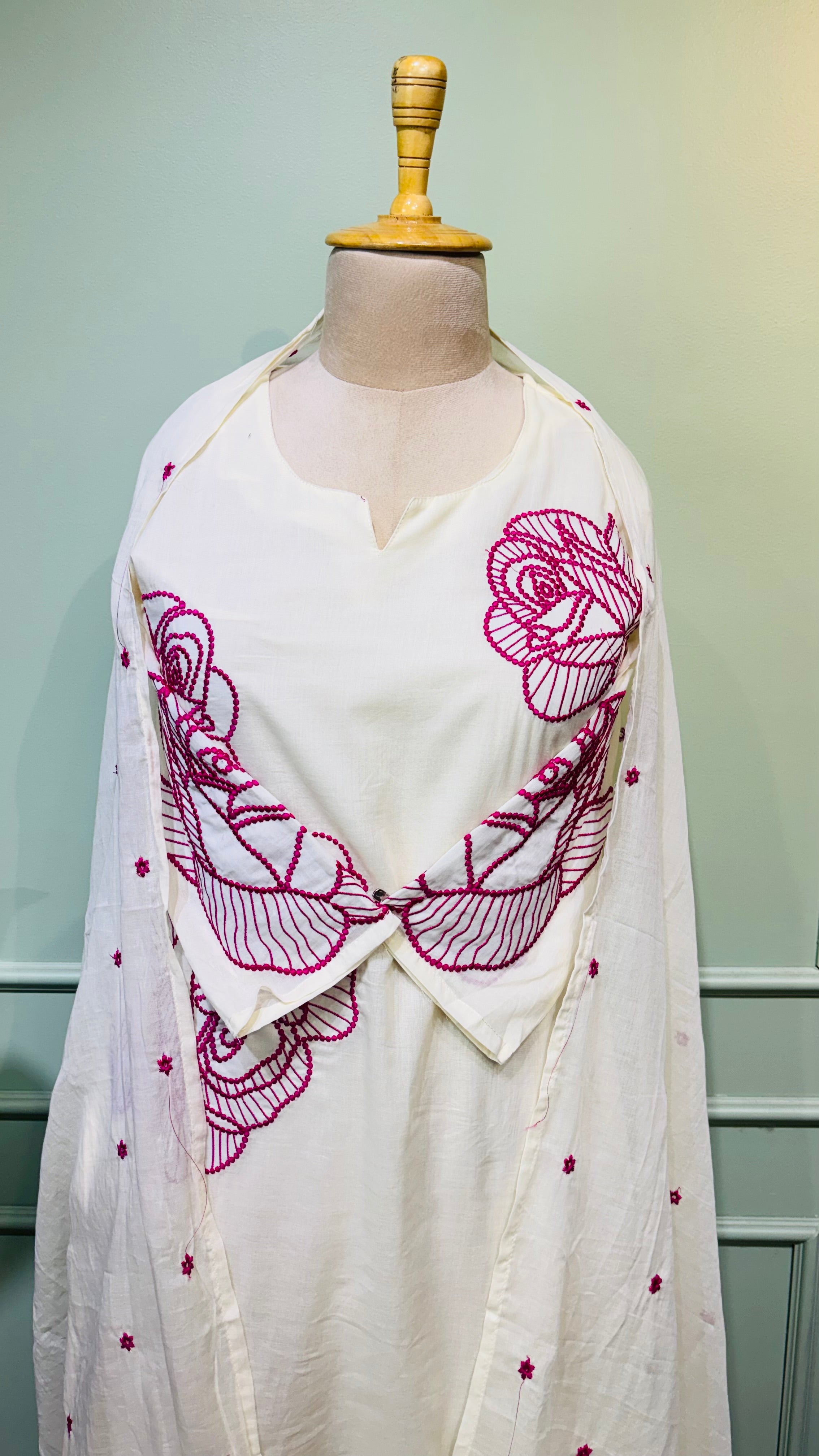 Rose Sketch Mul Cotton Suit Set