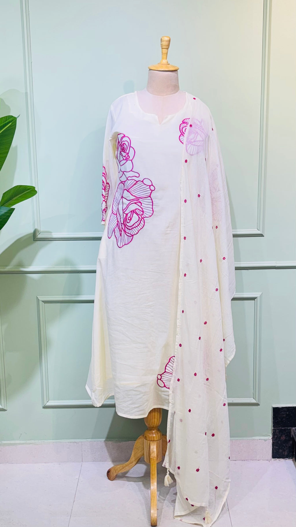 Rose Sketch Mul Cotton Suit Set