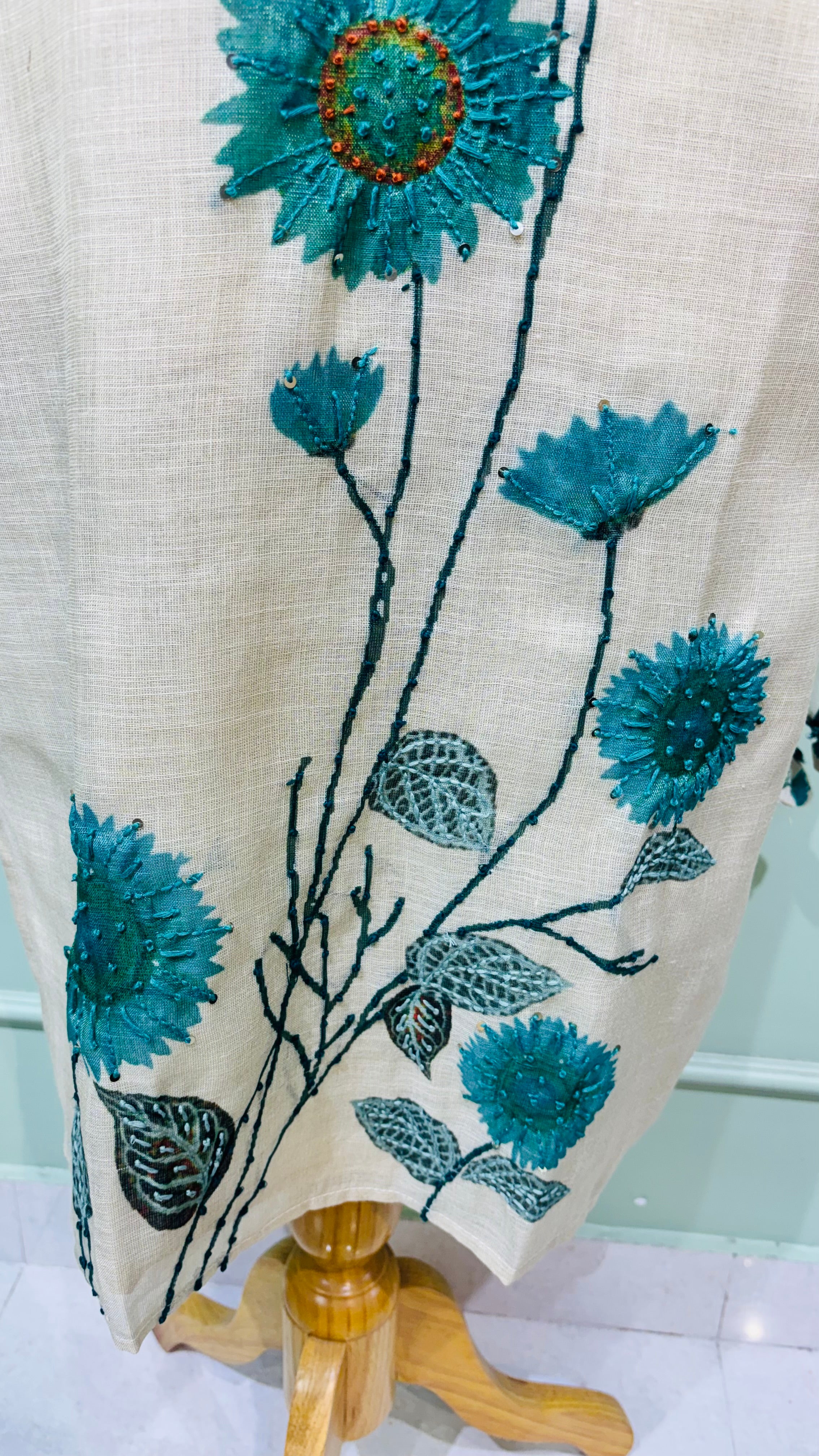 Neel Pushp Linen Suit