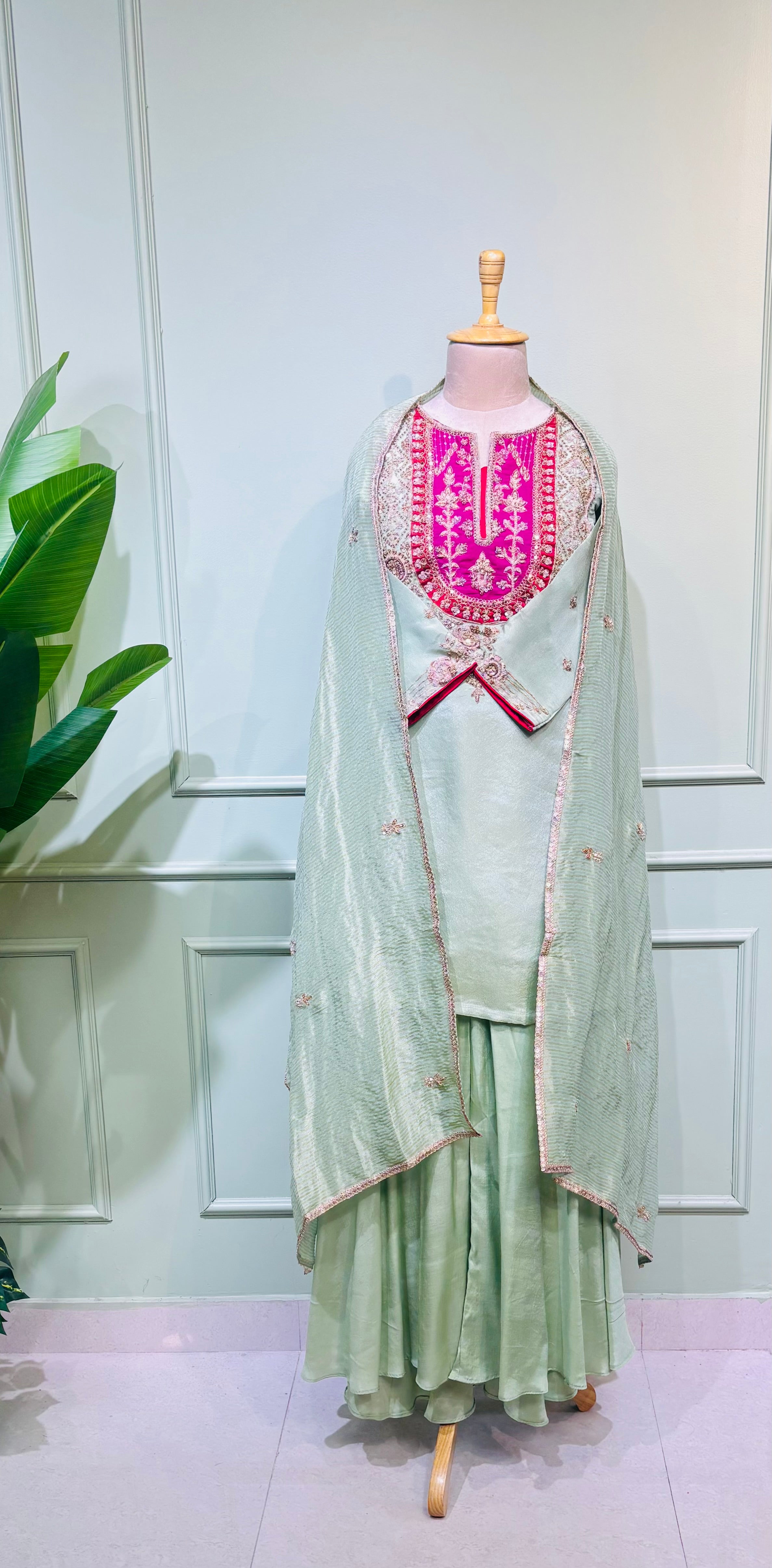 Pista Pink Zari Elegance
