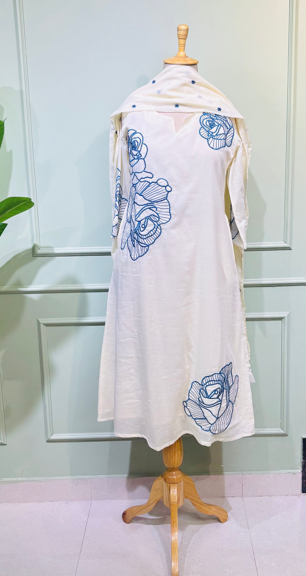 Rose Sketch Mul Cotton Suit Set