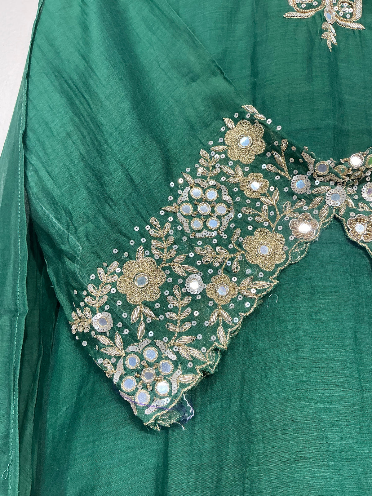 Emerald & Ruby Affair Mul Chanderi Suit