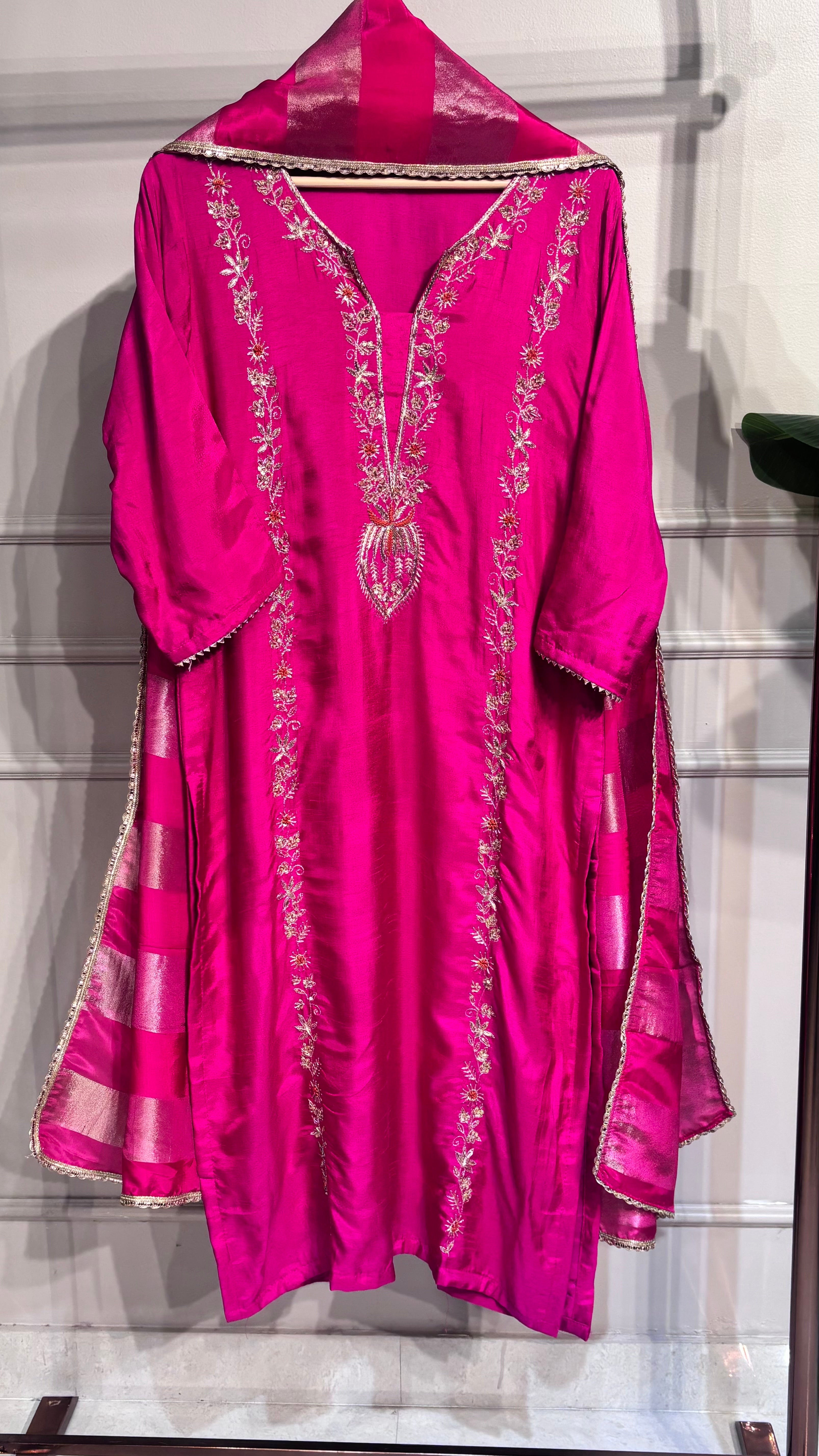 Mehr Fuchsia Suit Set