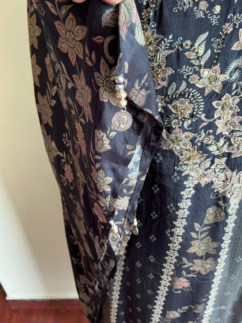 Dark Bloom Kaftan Set