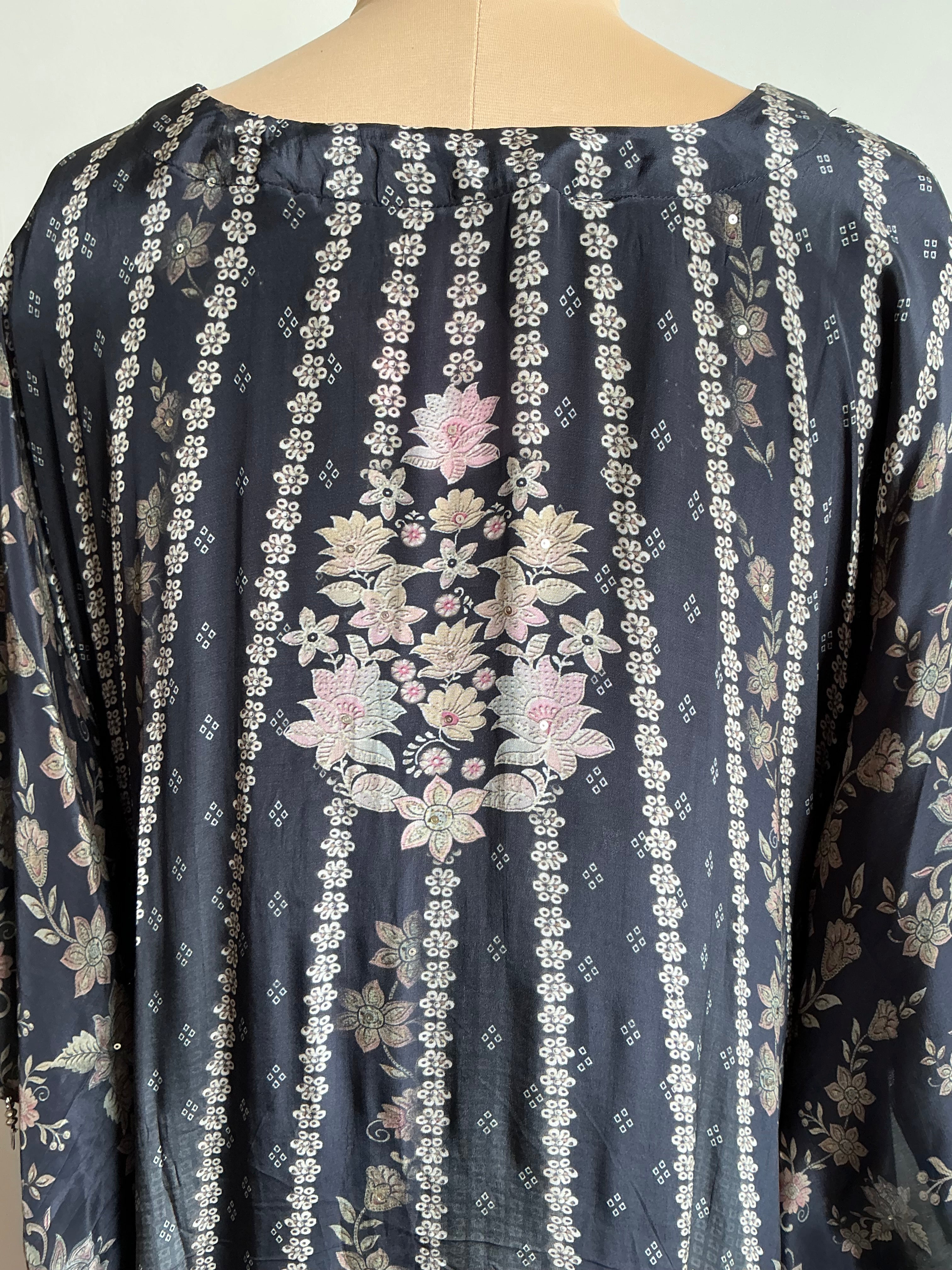 Dark Bloom Kaftan Set