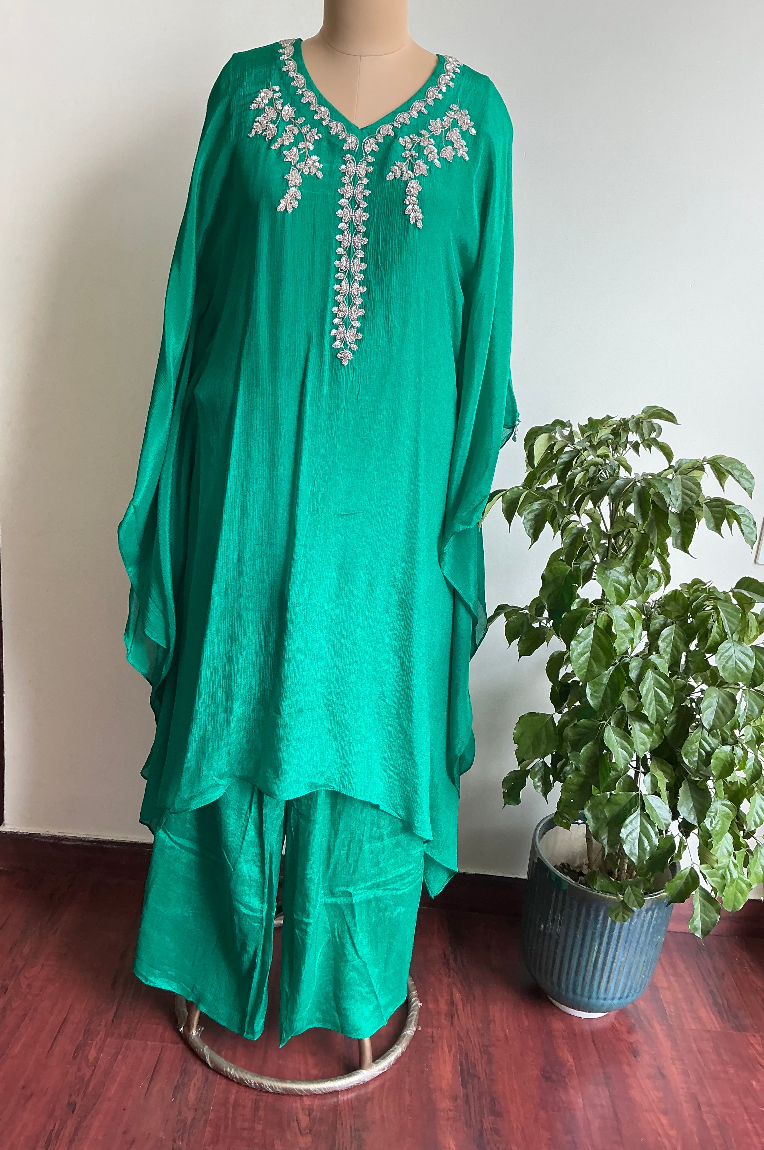 Radiant Luxe Kafatn Set
