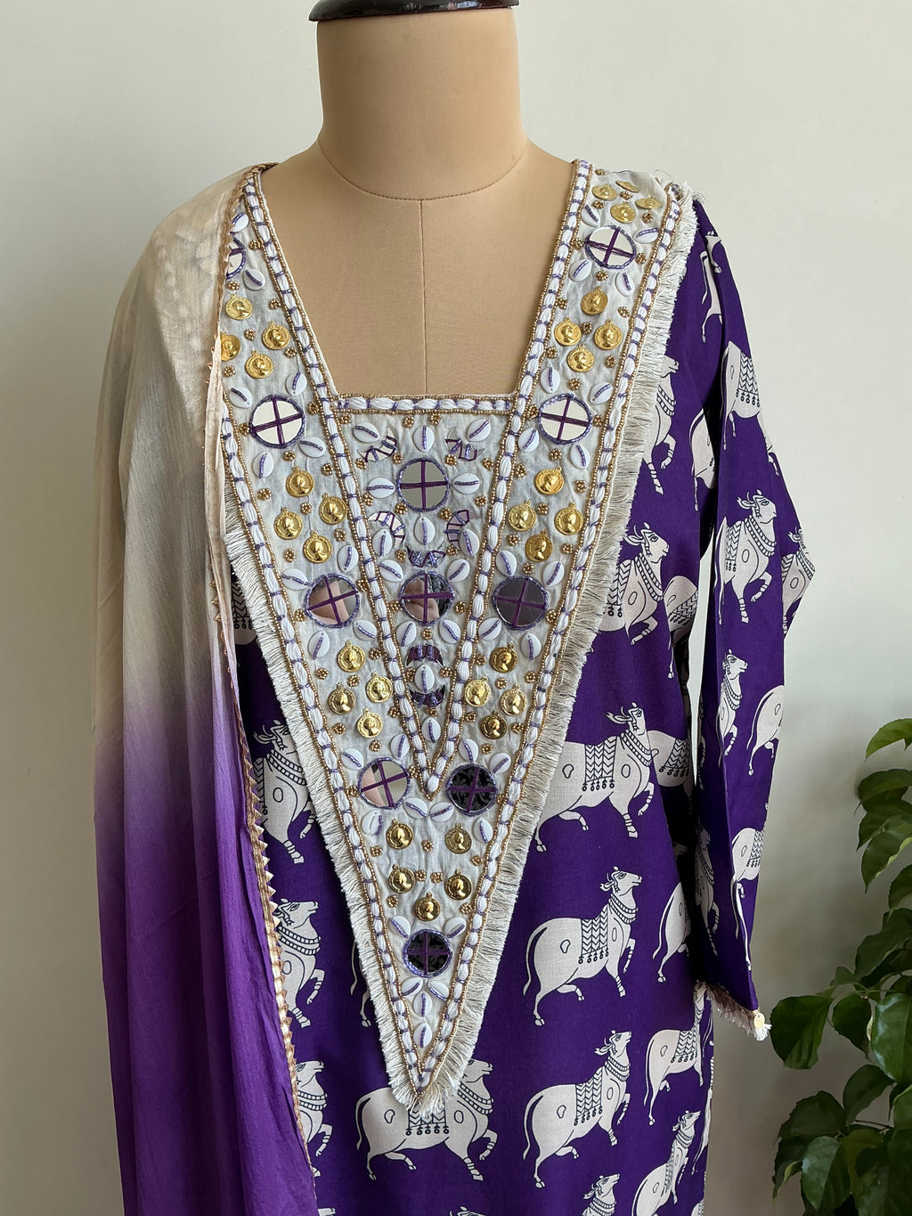 Shiv Nandi Ensemble Suit