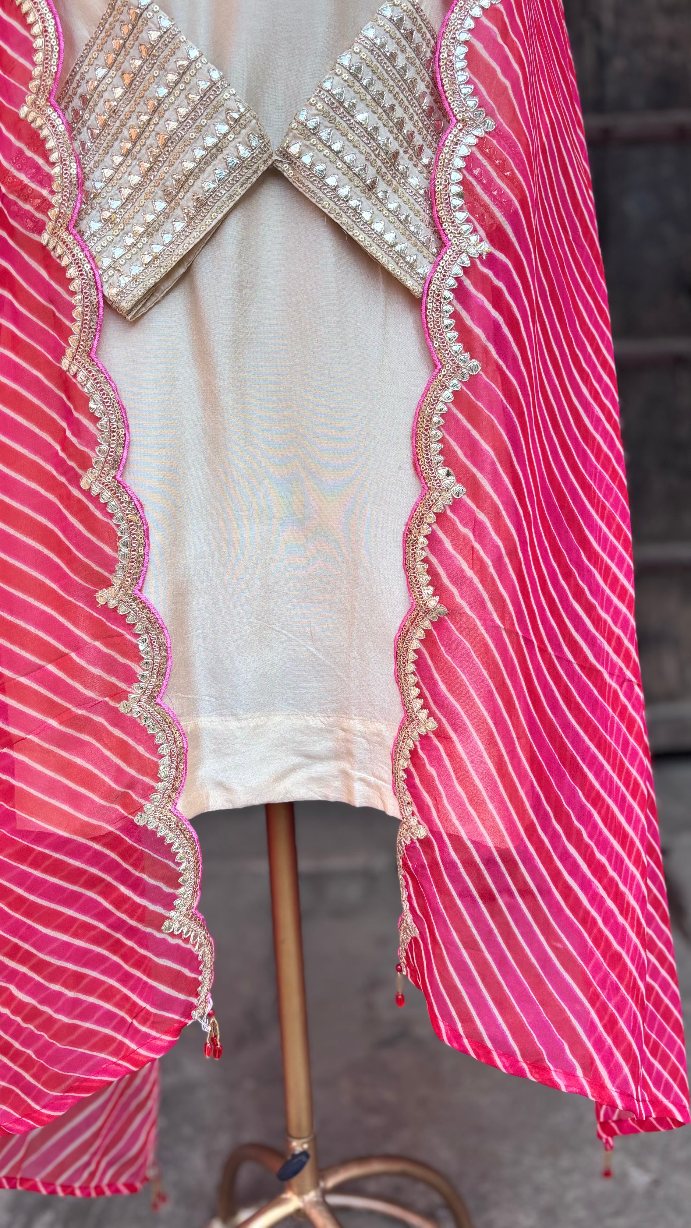 Imperial Ivory Farshi