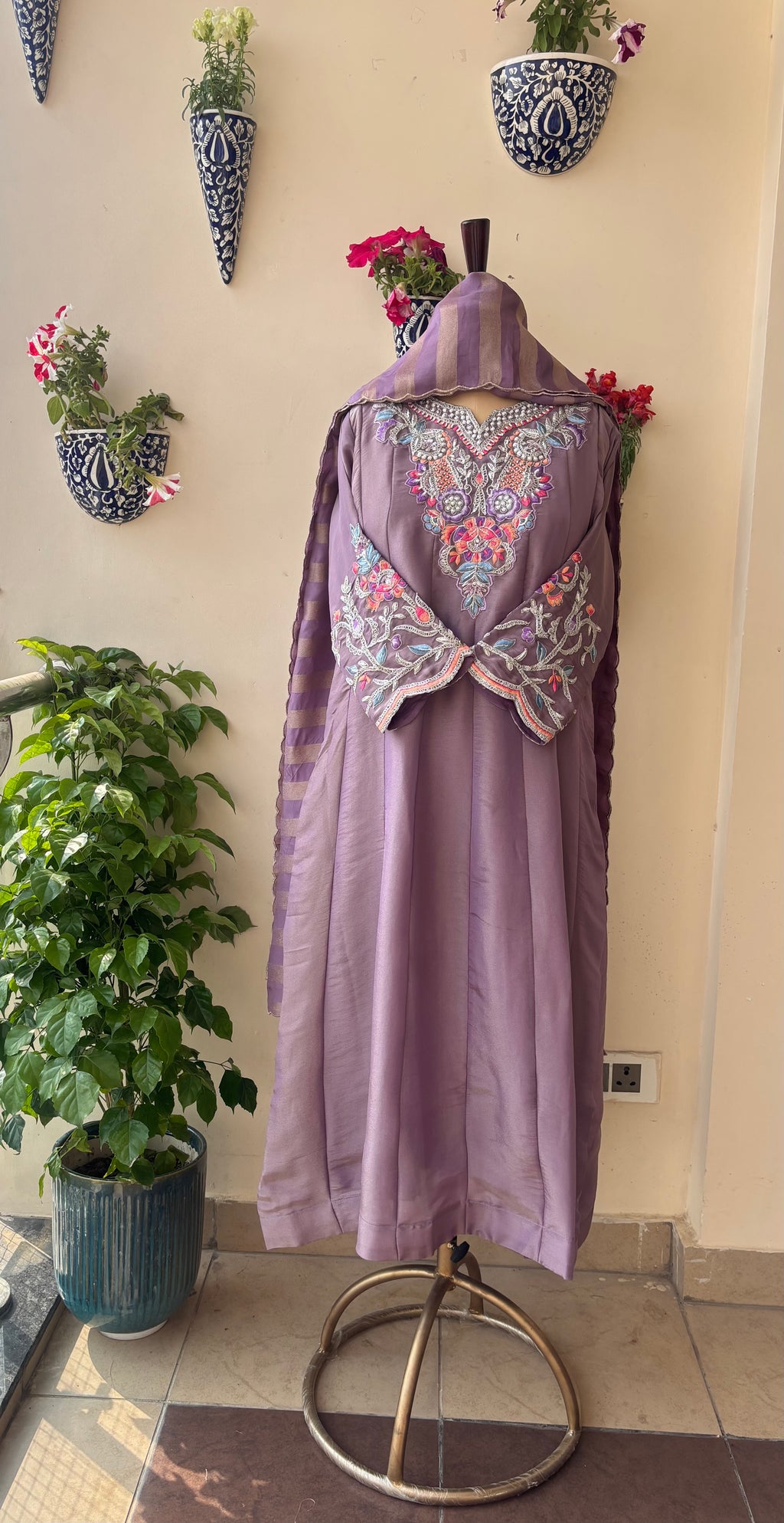 Pista Noor Anarkali Set