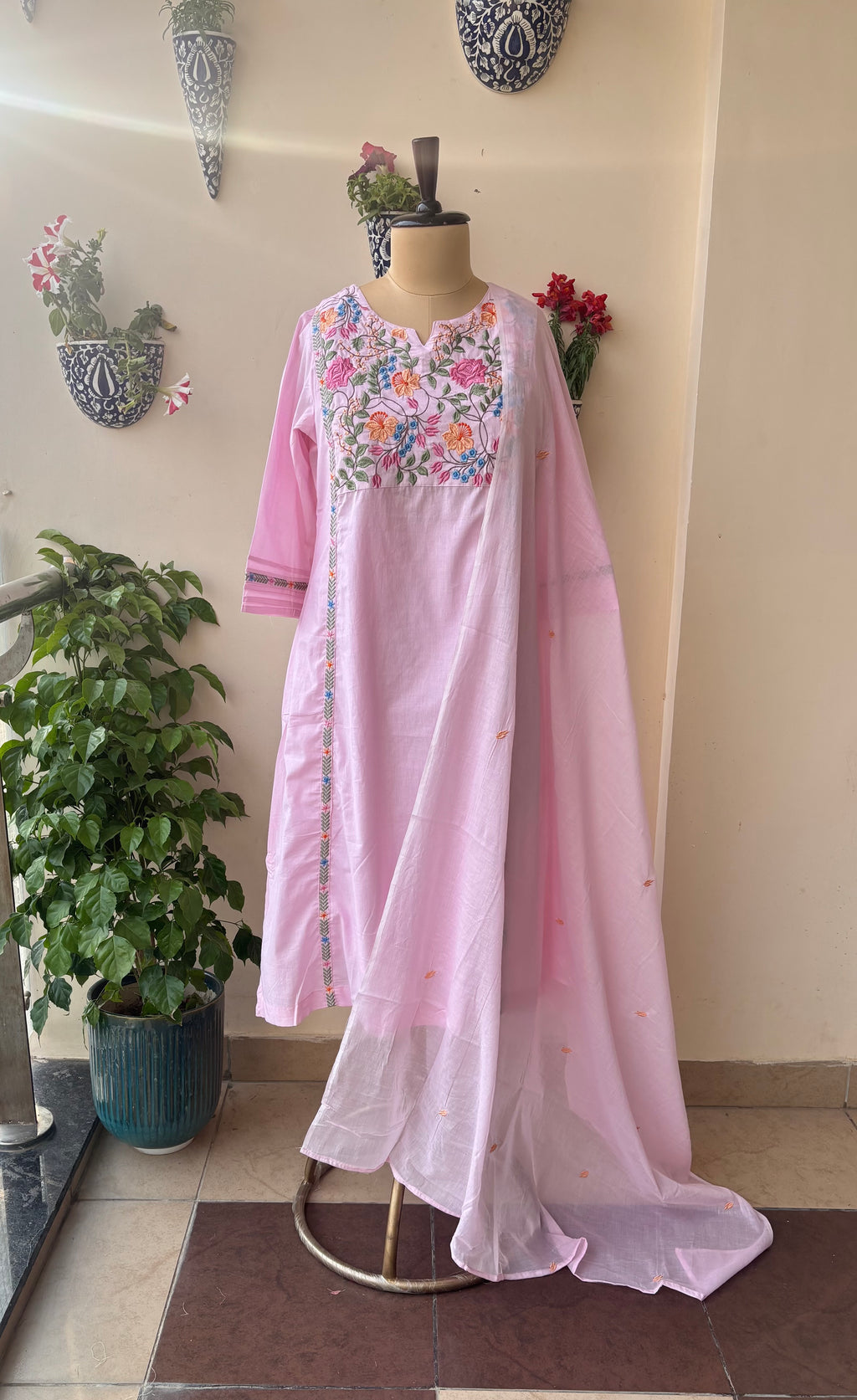 Embroidered Cotton Bloom Suit Set