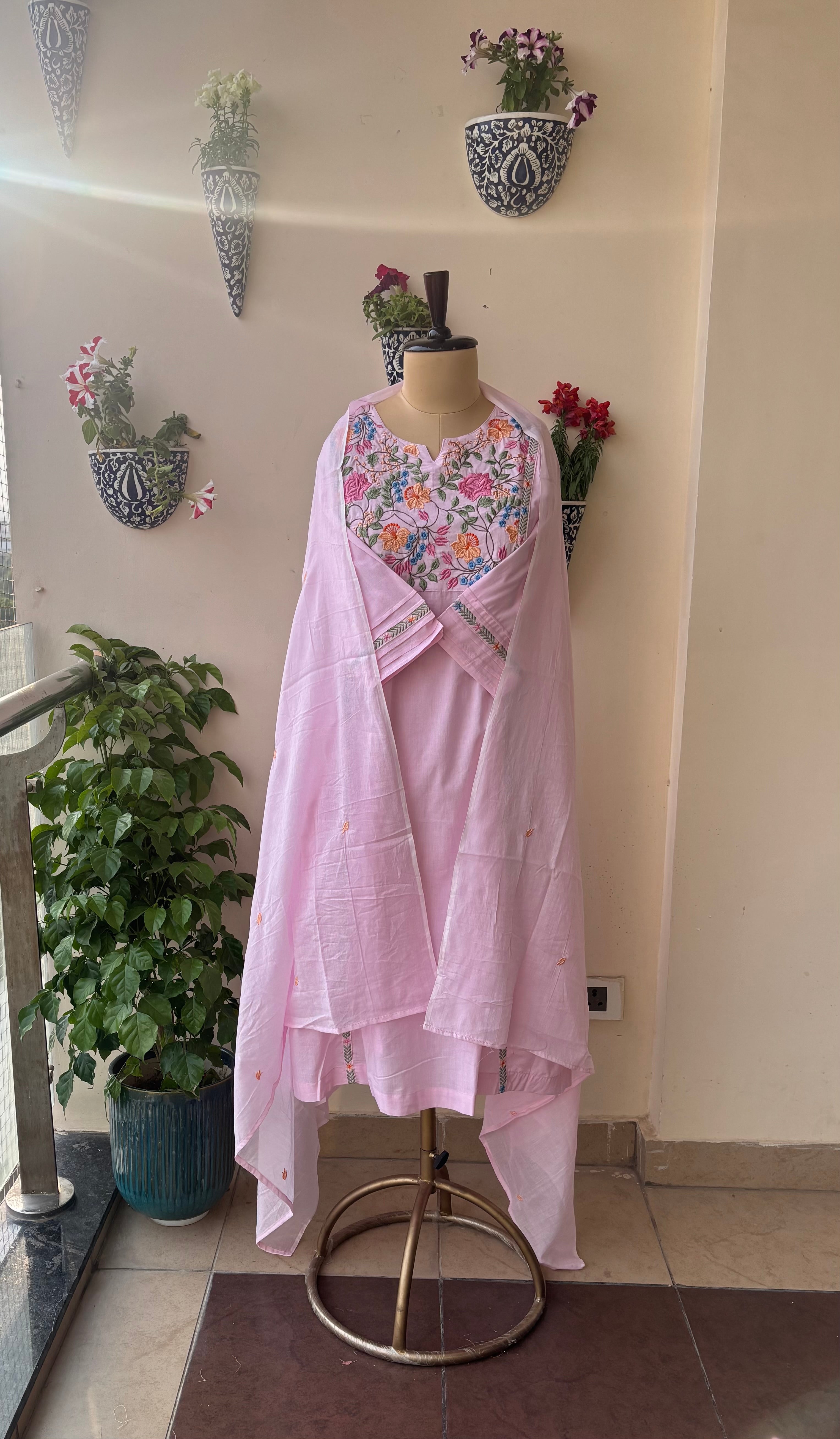 Embroidered Cotton Bloom Suit Set