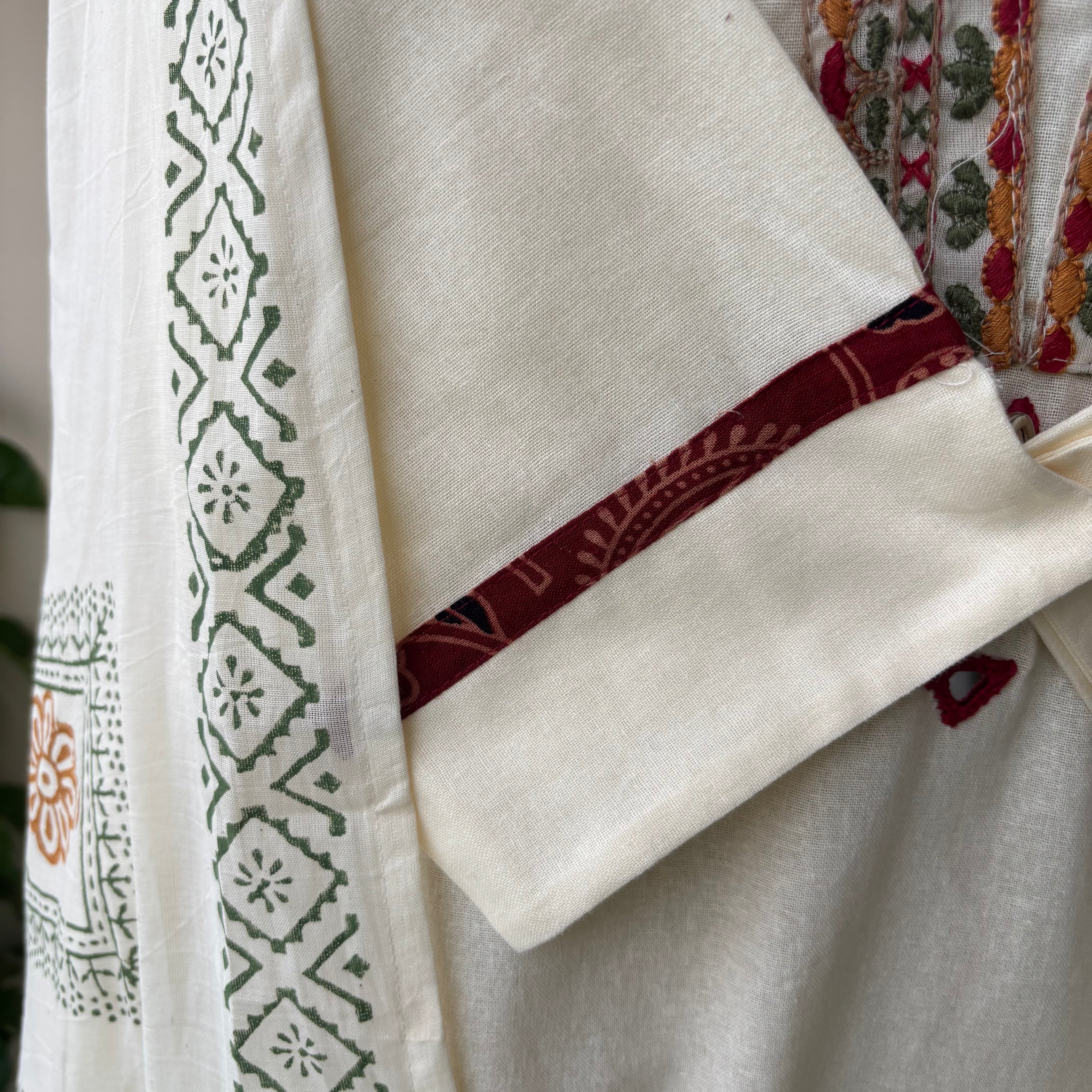 Sutradhar Ivory Suit Set
