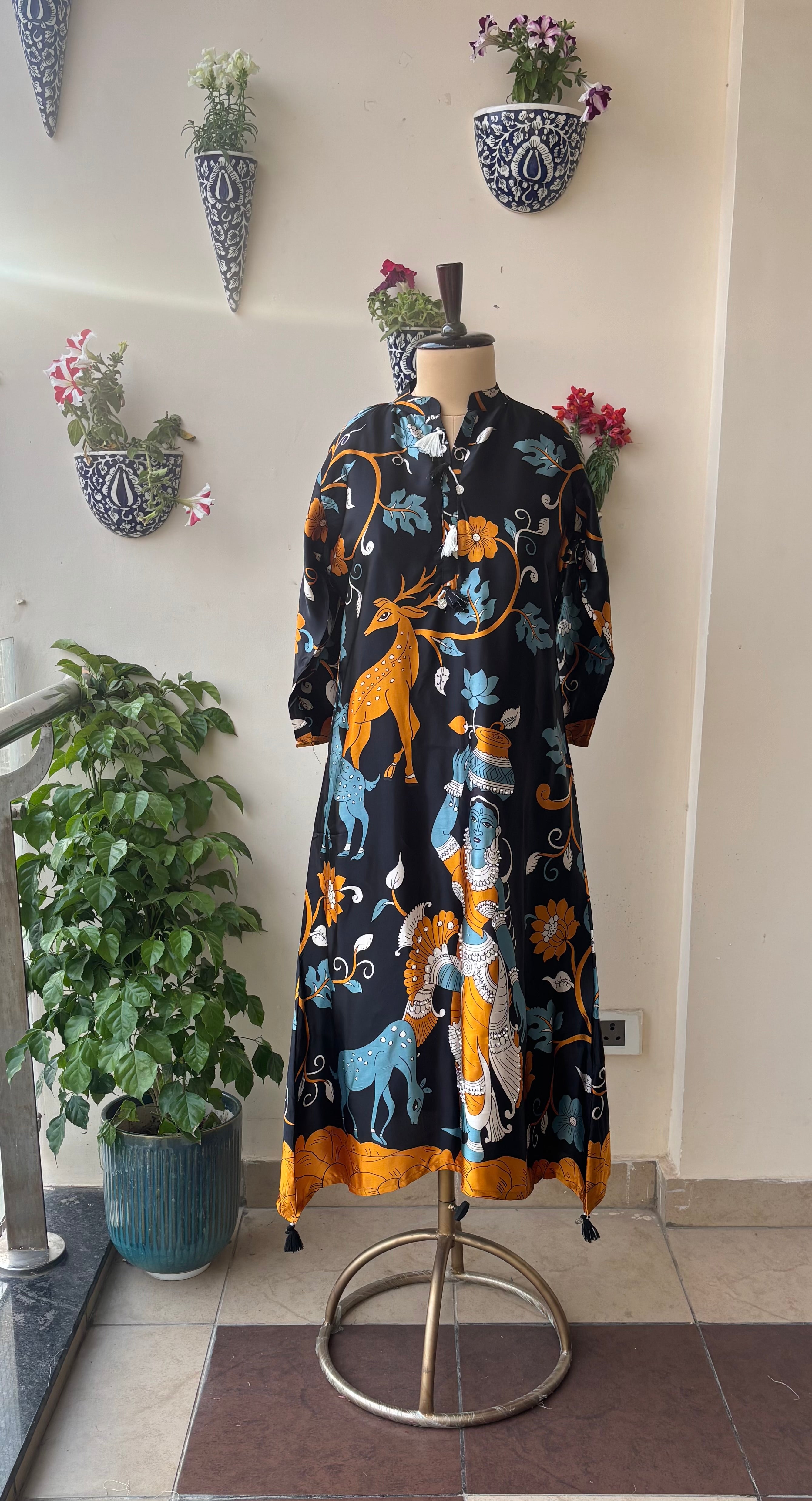 Pattachitra Gajji Silk Suit Set