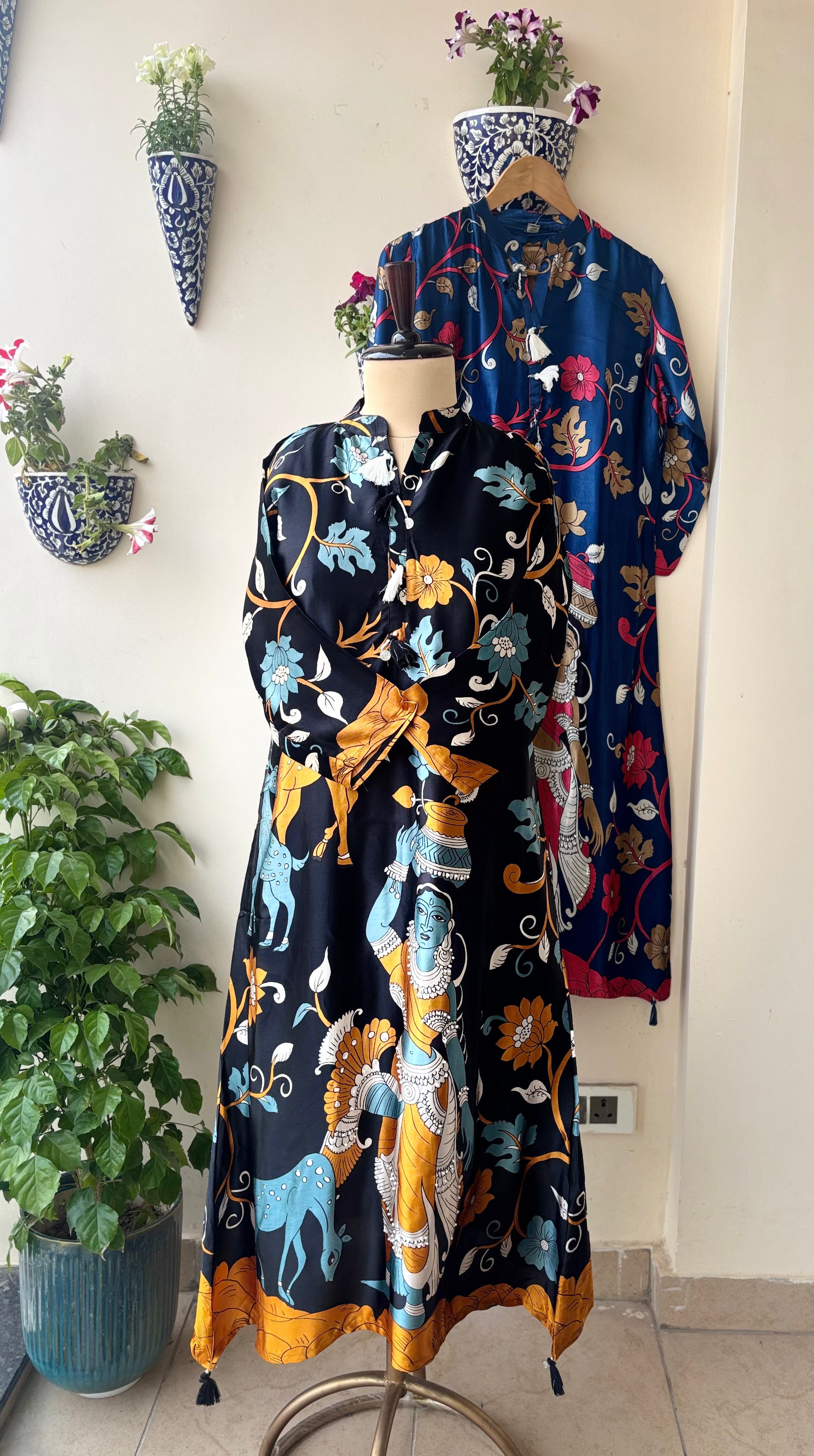 Pattachitra Gajji Silk Suit Set