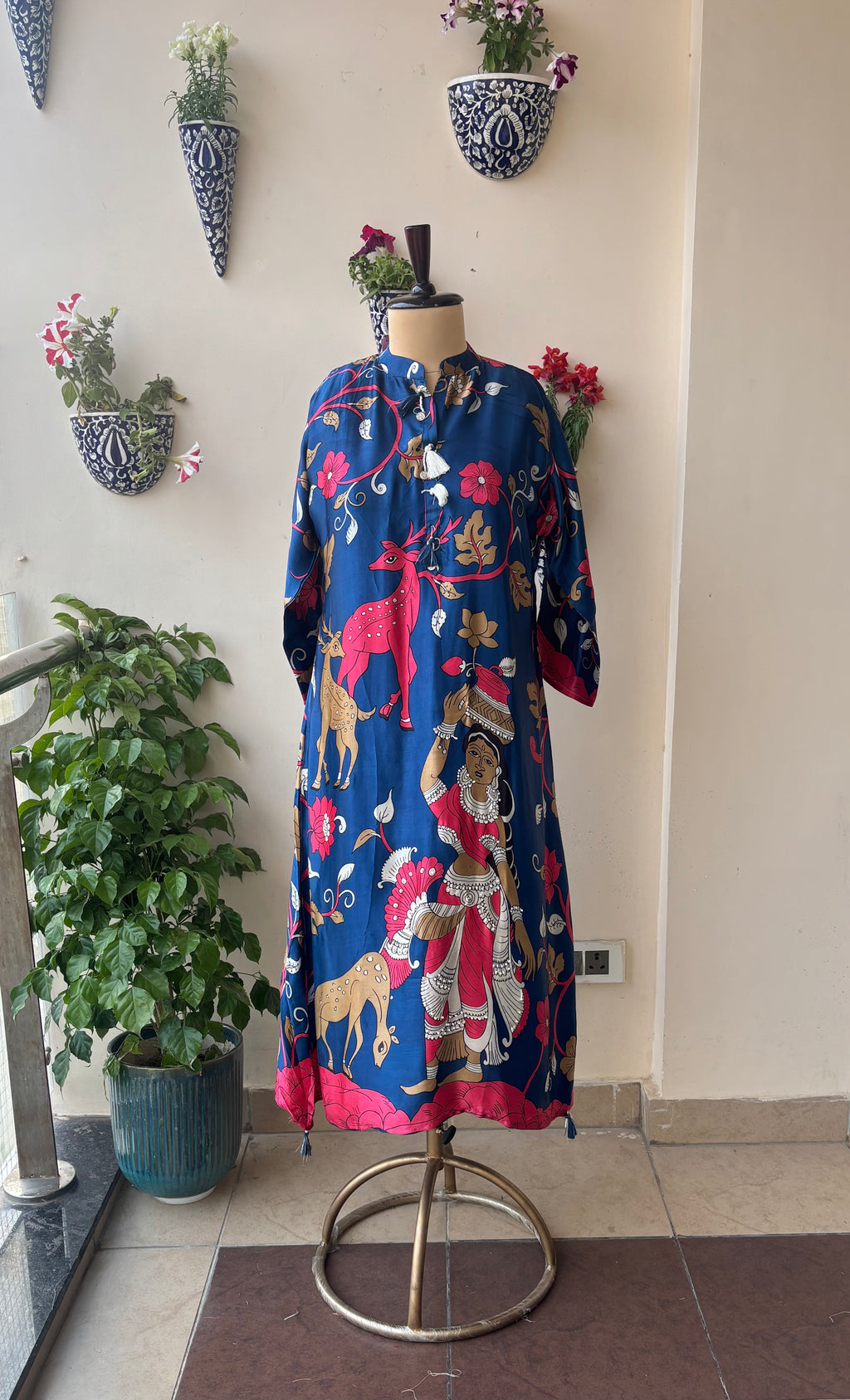 Pattachitra Gajji Silk Suit Set